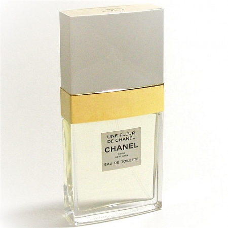 Une Fleur De Chanel